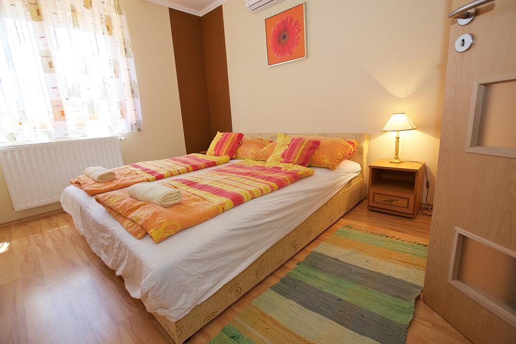 Zoli Apartmanok-Brody 51-53 Hajdúszoboszló 外观 照片