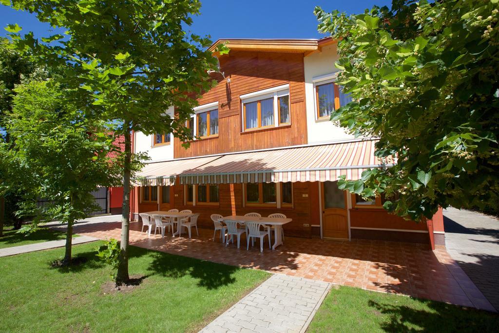Zoli Apartmanok-Brody 51-53 Hajdúszoboszló 外观 照片