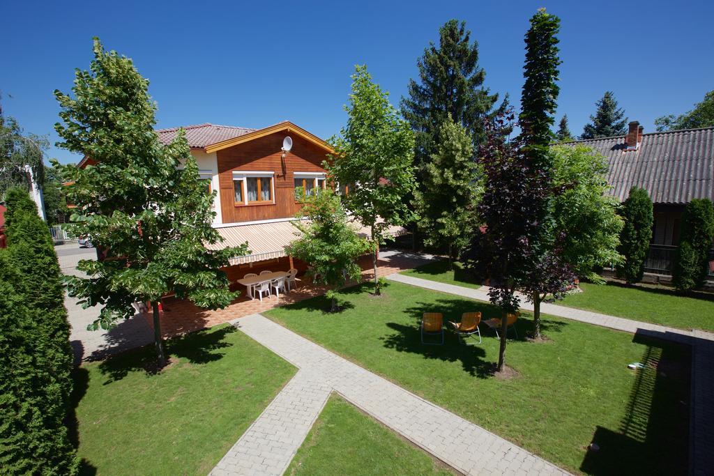 Zoli Apartmanok-Brody 51-53 Hajdúszoboszló 外观 照片